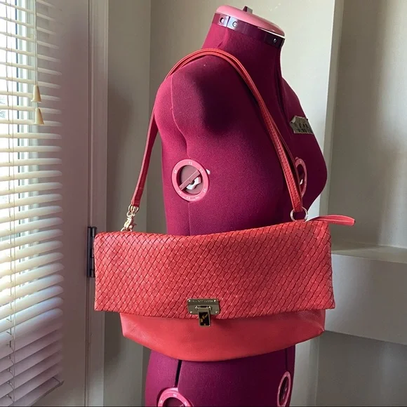 Elliott Lucca coral salmon orange colour woman Boho hand bag. Used. - Picture 13 of 14